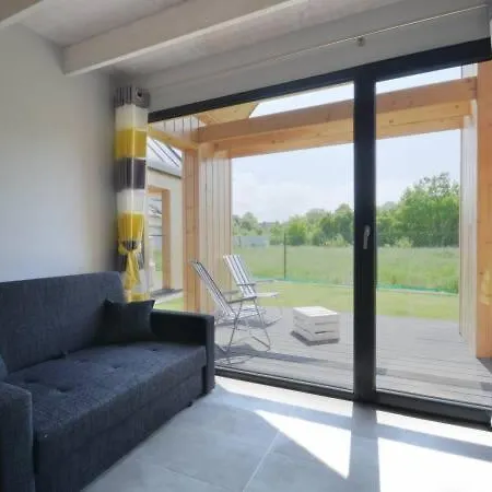 Pod Wiatr Holiday home Mielenko